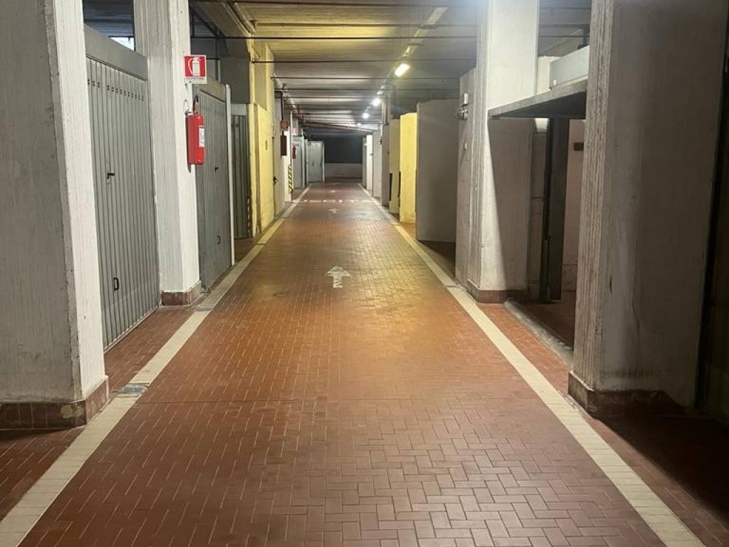 Box / garage a Varazze in Via Milano, 25 - Foto 3