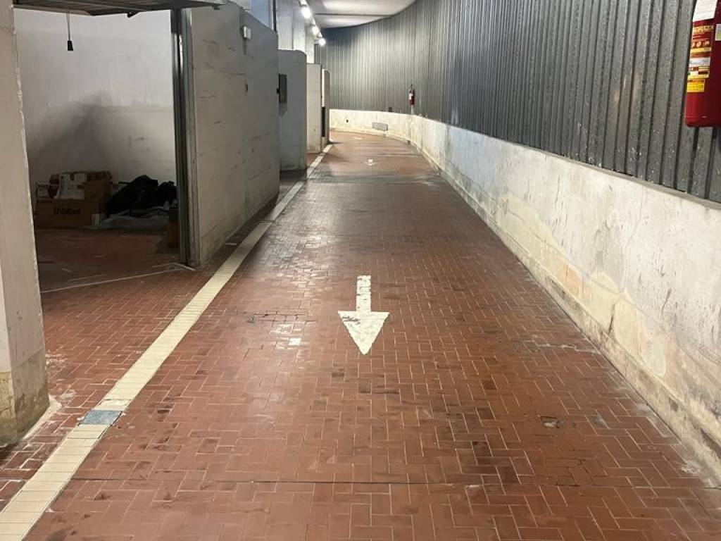 Box / garage a Varazze in Via Milano, 25 - Foto 4