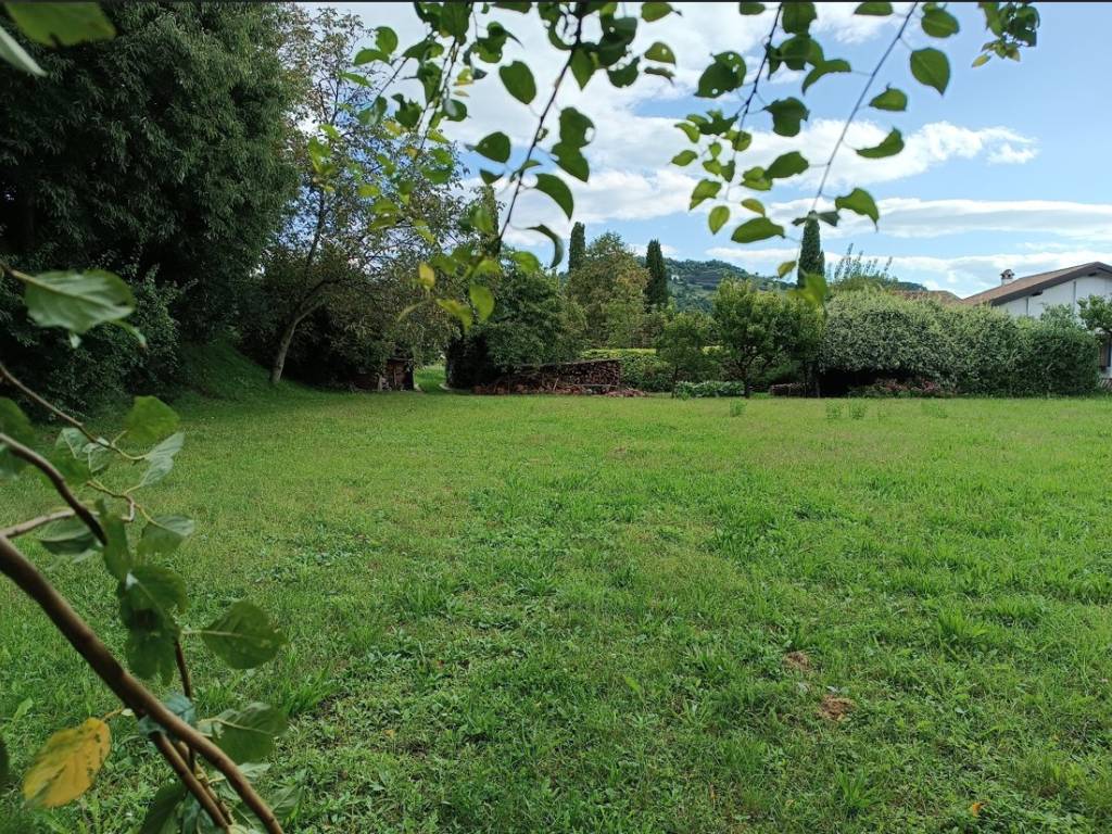 Terreno a Cormons in Via San Quirino, 26 - Foto 2