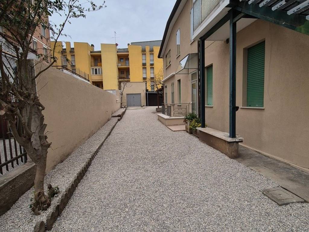 Appartamento a Cerea in Via Anton Maria Lorgna - Foto 4
