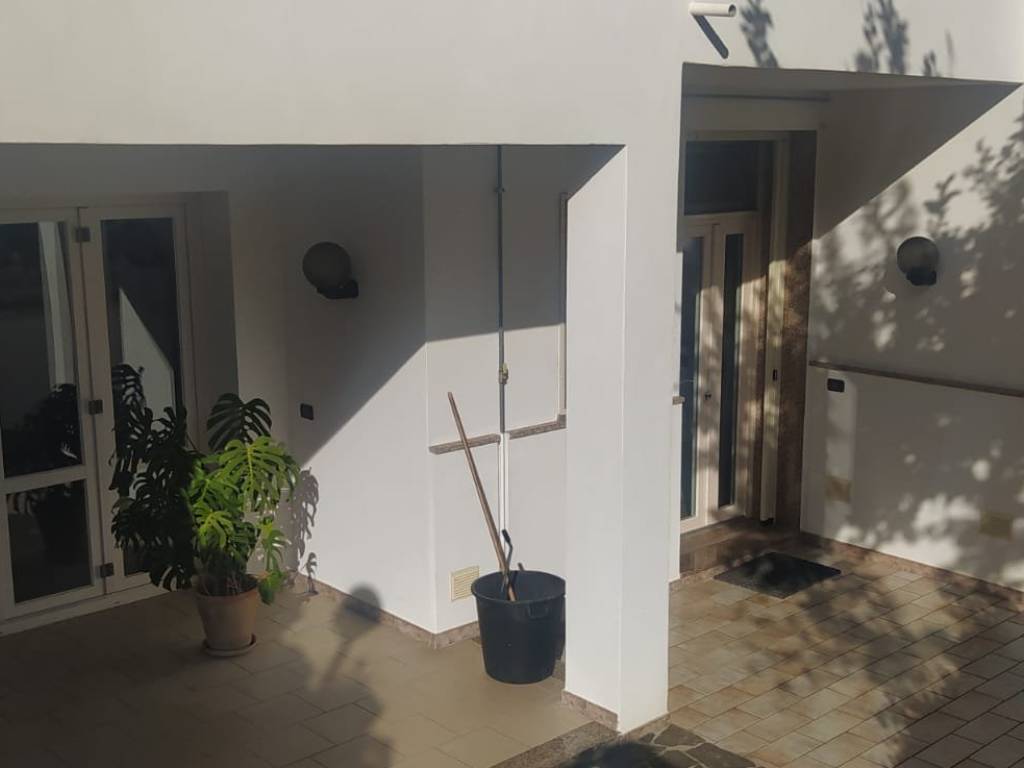 Villa a Lecce in Via Francesco Sellitto - Foto 2