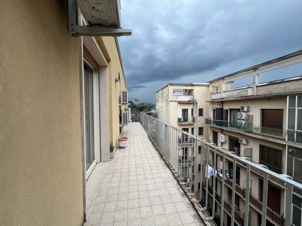 Appartamento a Benevento in Viale degli Atlantici - Foto 2