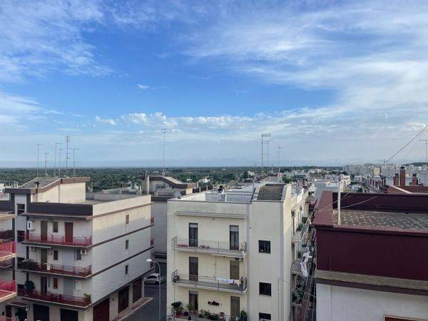 Appartamento a Ceglie messapica in Via Tommaso Fiore - Foto 3