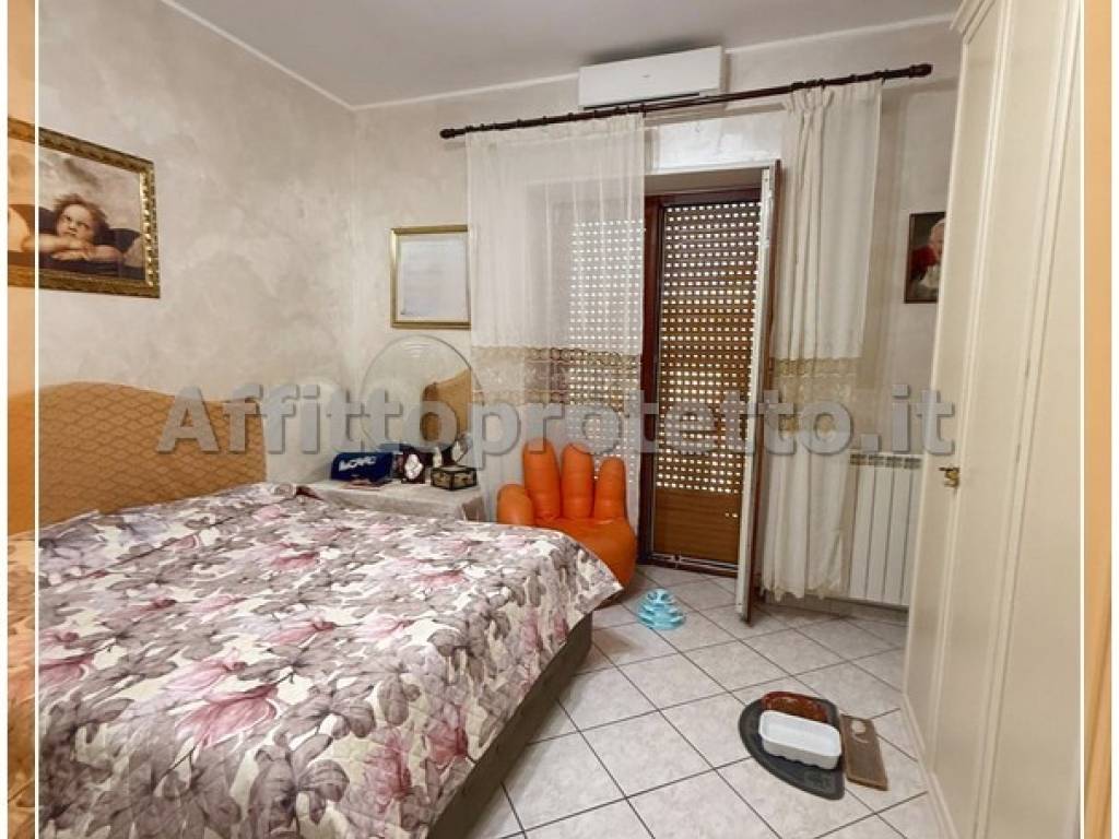 Appartamento a Formia in Piazza Vincenzo Bonomo - Foto 4