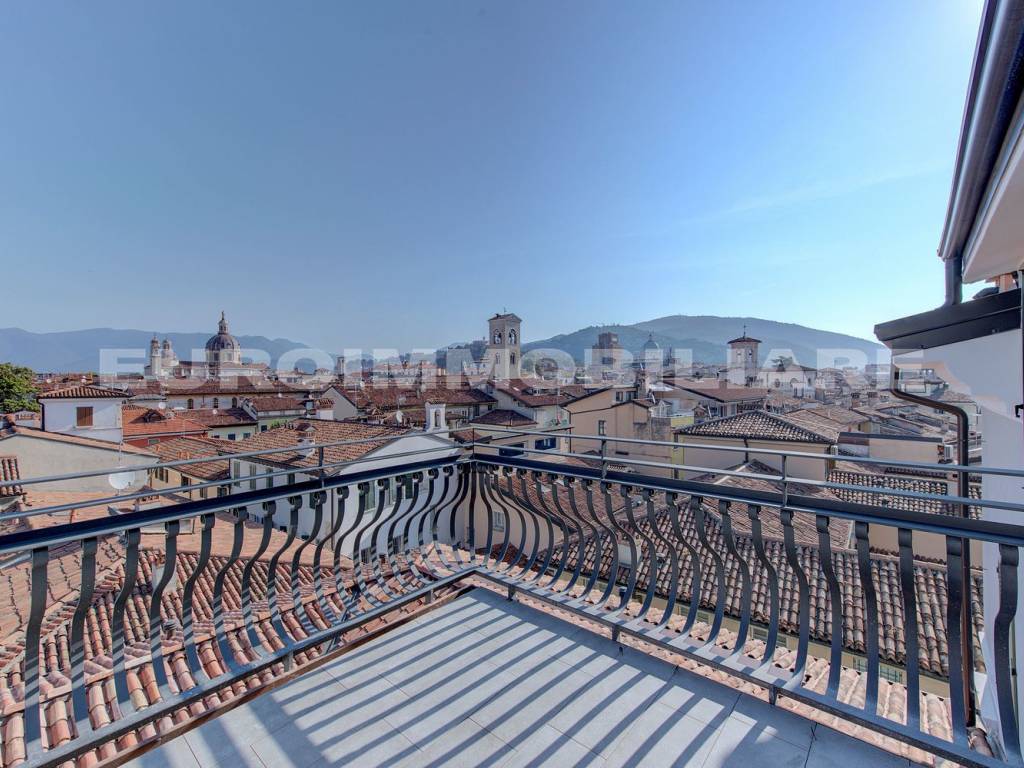 Appartamento a Brescia in Via Fratelli Bronzetti, 14 - Foto 5