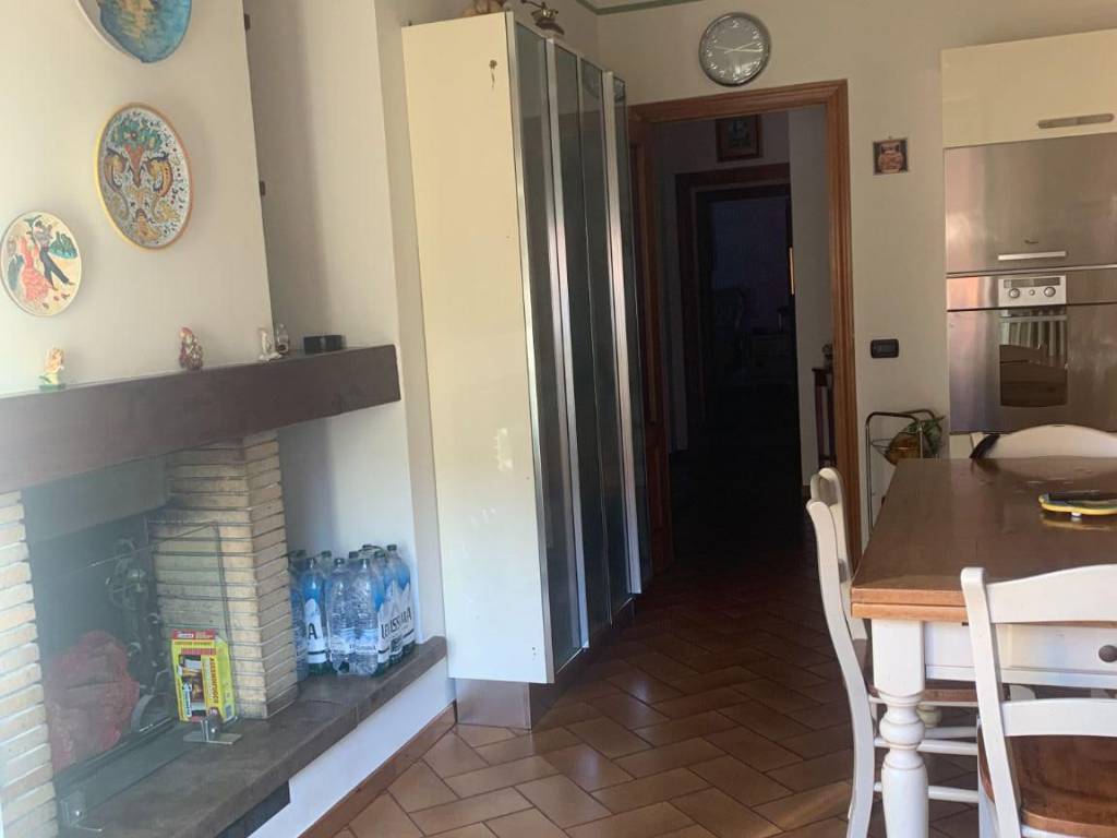 Appartamento a Città di castello in Viale Abetone, 23 - Foto 4