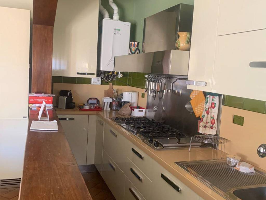Appartamento a Città di castello in Viale Abetone, 23 - Foto 5