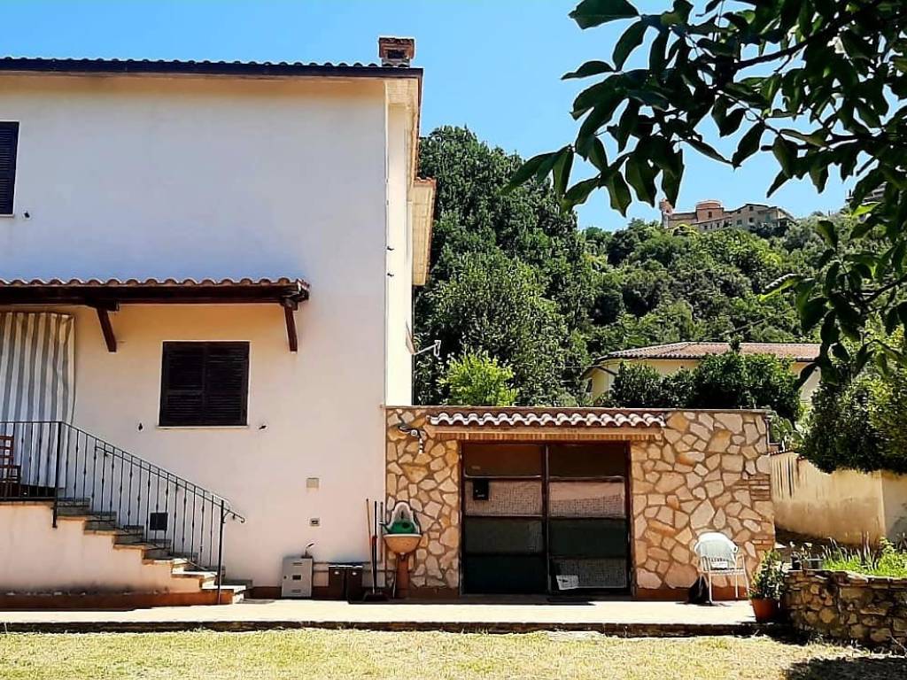 Casa indipendente a Casperia in Via Meleta - Foto 2