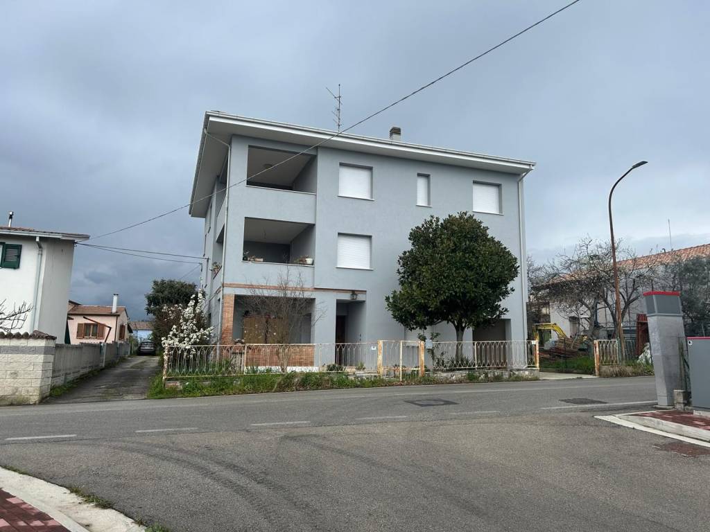 Appartamento a Teramo in Località Nepezzano, 18 - Foto 2