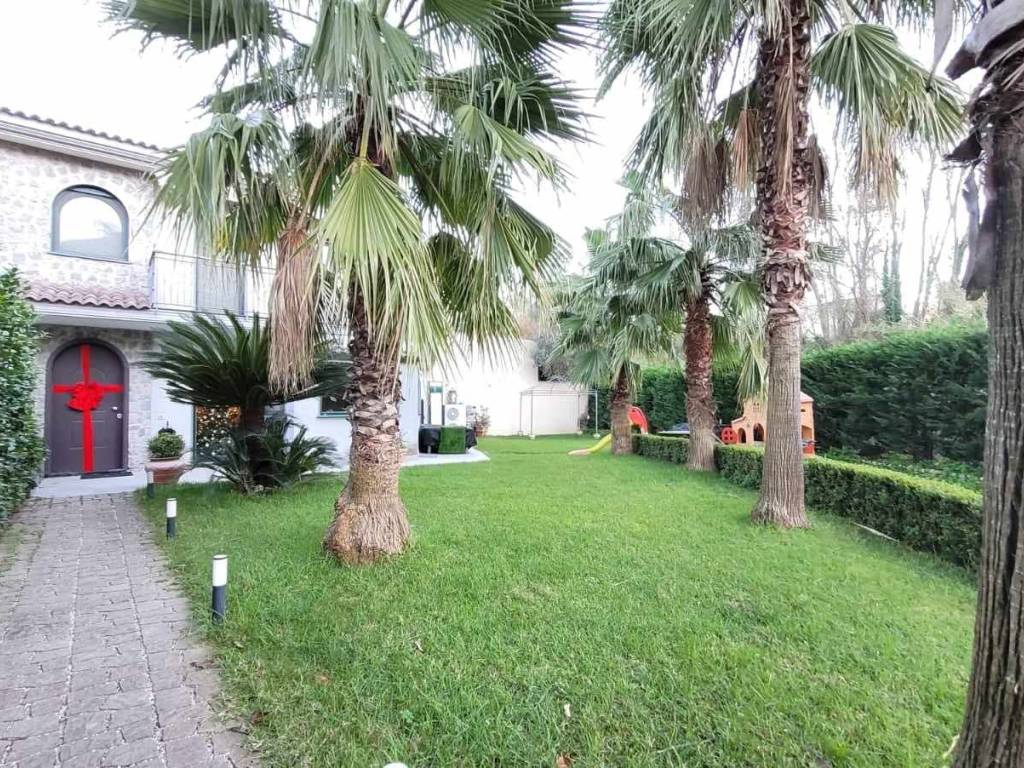 Villa a Cava de' tirreni in Via Giuseppe Vitale - Foto 4