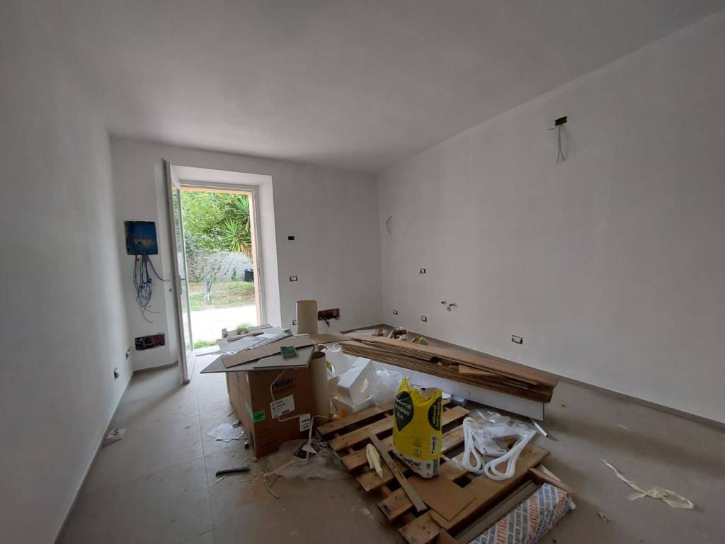 Casa indipendente a San giuliano terme in Via Filippo Turati Arena Metato, 23 - Foto 4