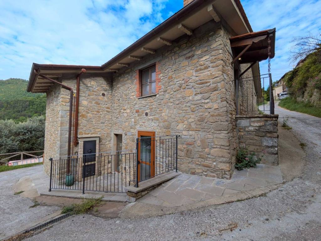 Rustico / casale a Sansepolcro in Frazione Montagna, 97 - Foto 5