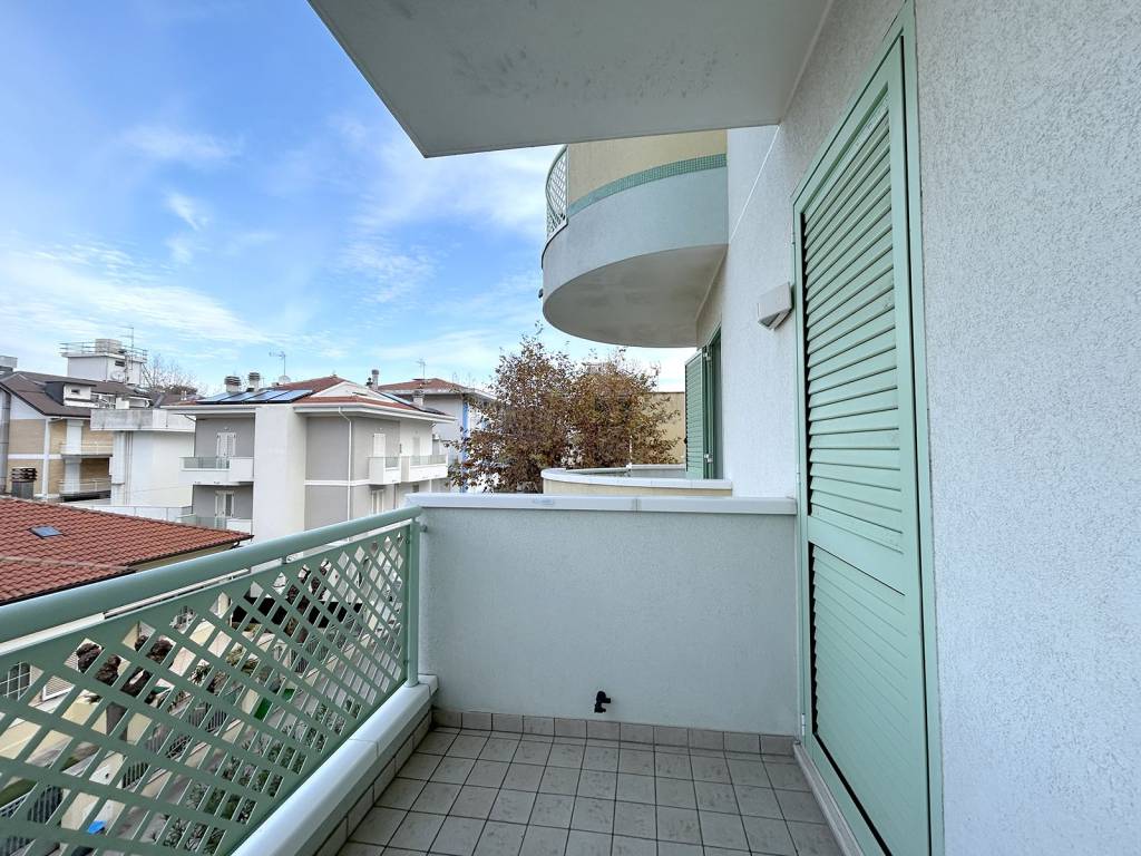 Appartamento a Riccione in Viale Alessandro Volta - Foto 2