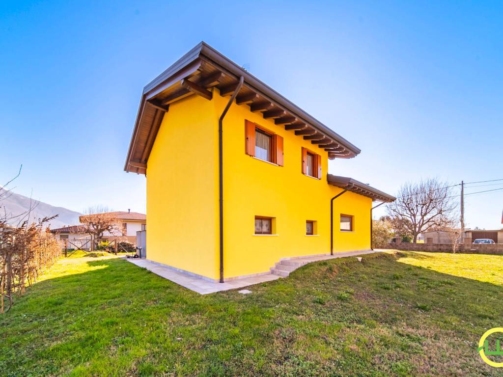 Villa a Gemona del friuli in Via Taboga - Foto 2
