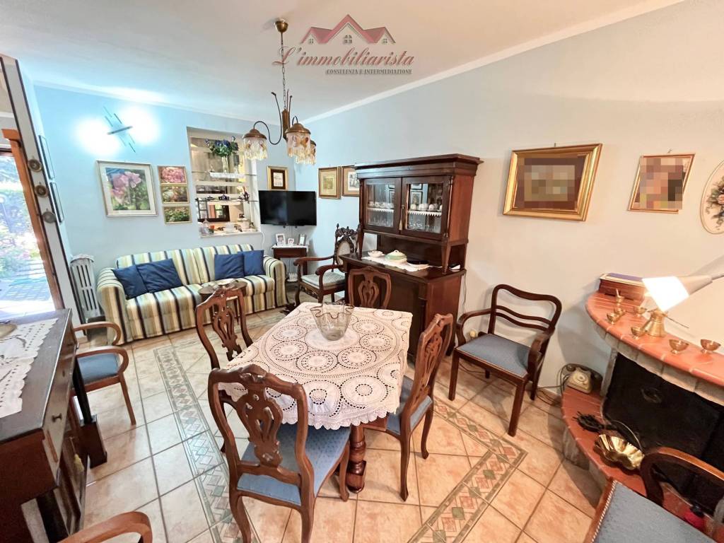 Villetta a schiera a Cassano delle murge in Contrada Fra Diavolo - Foto 4
