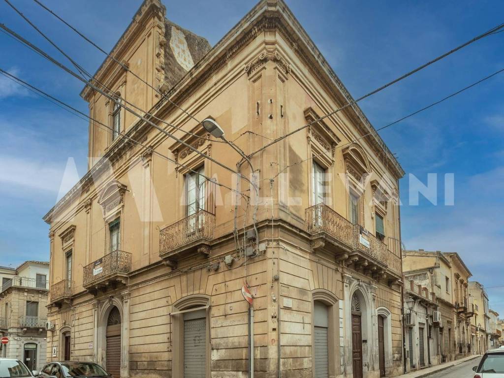 Palazzo / stabile a Vittoria in Via Alfonso La Marmora, 152 - Foto 3