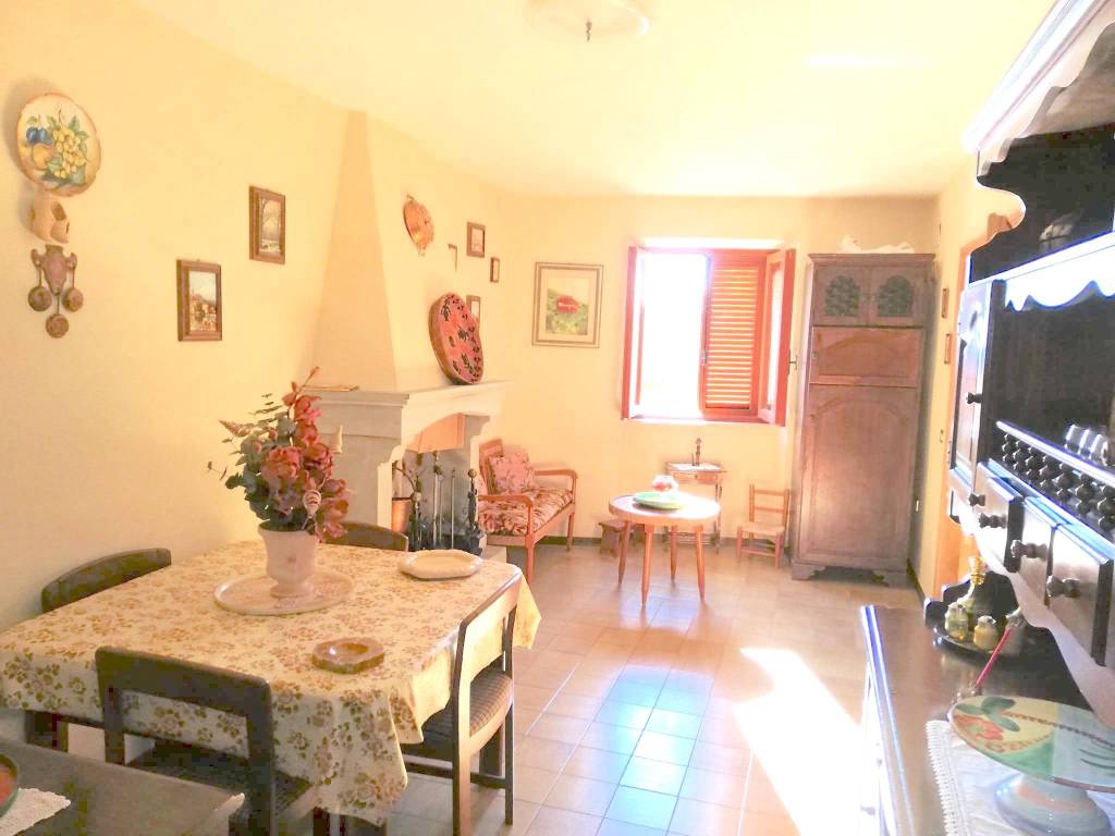 Casa indipendente a Poppi in Via Lastri, 11 - Foto 3