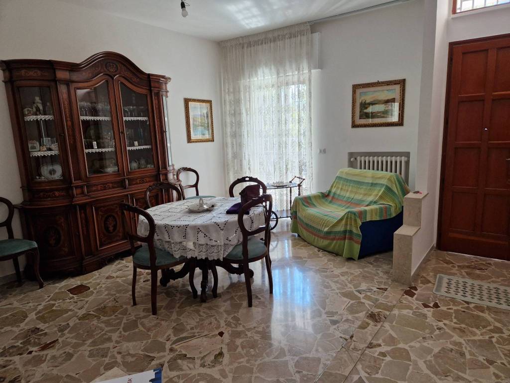 Appartamento a Bari in Via Caputo - Foto 3