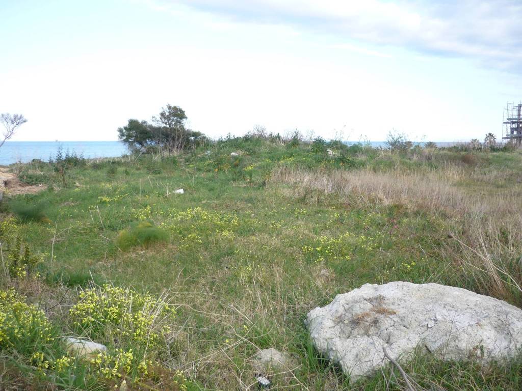 Terreno a Crotone in Via Poseidonia - Foto 4