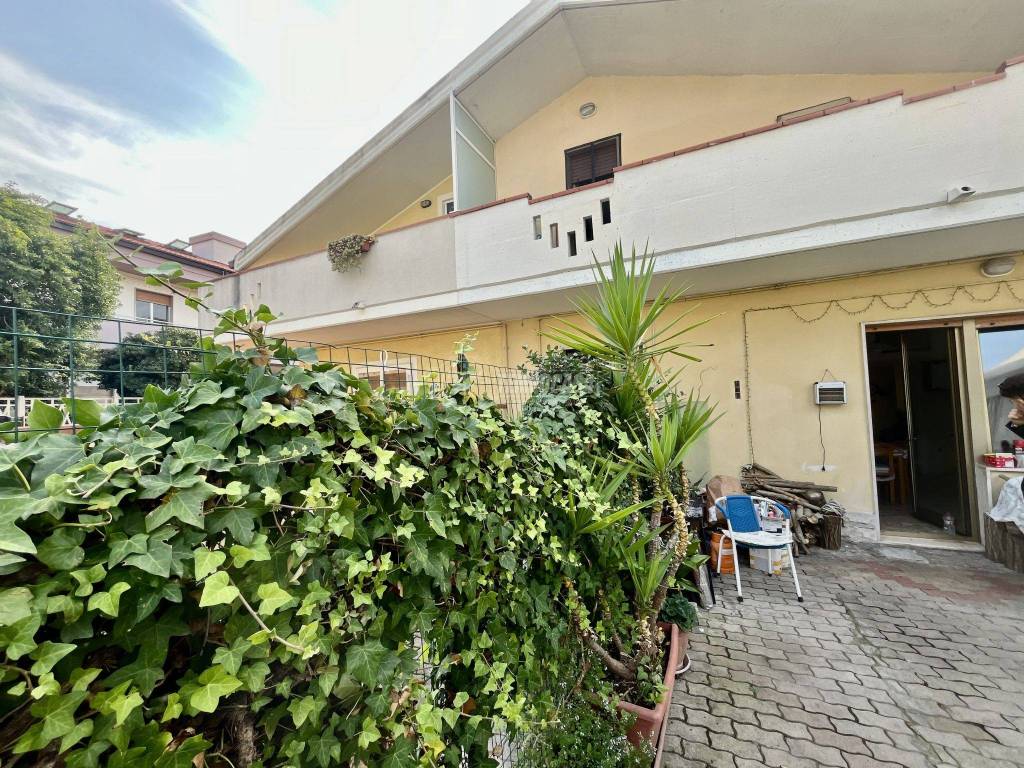 Villa a Pescara in Via dei Peligni - Foto 3