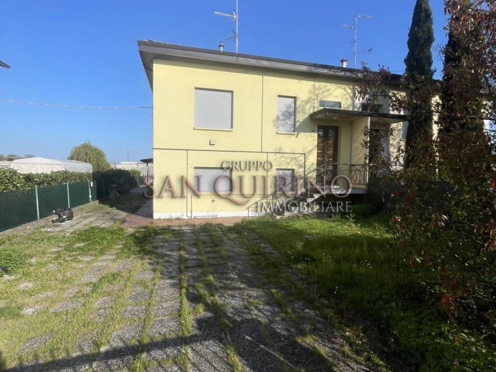 Casa indipendente a Mirandola in Via Amerigo Vespucci, 22 - Foto 4