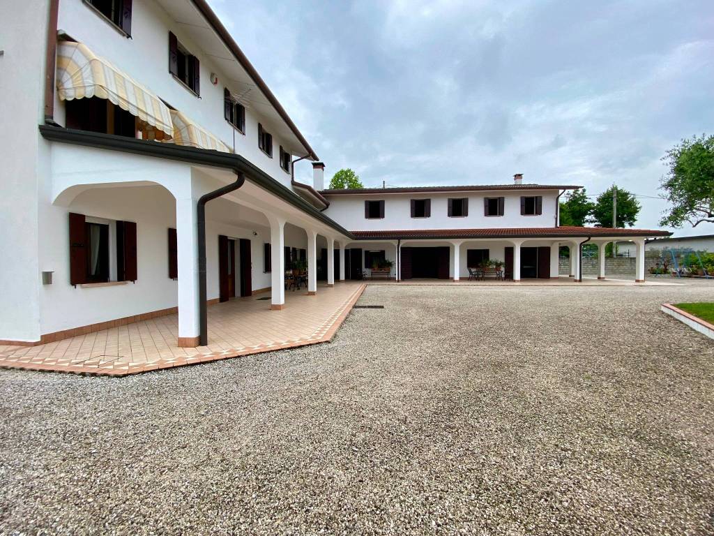 Rustico / casale a Villa del conte in Via Pelosa - Foto 3