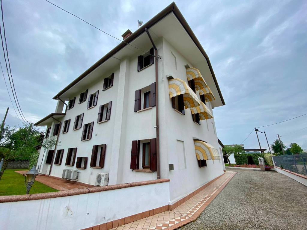 Rustico / casale a Villa del conte in Via Pelosa - Foto 4