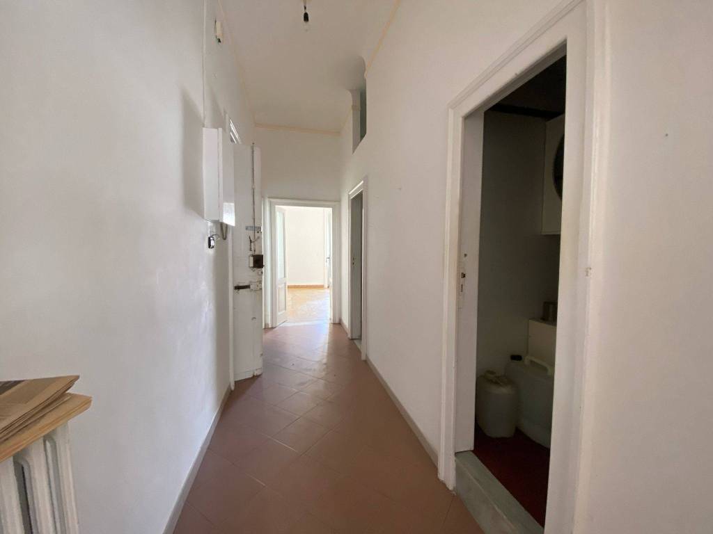 Appartamento a Taranto in Via Dante Alighieri, 36 - Foto 2