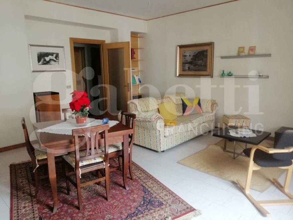 Appartamento a Benevento in Via Santa Colomba, 121 - Foto 2