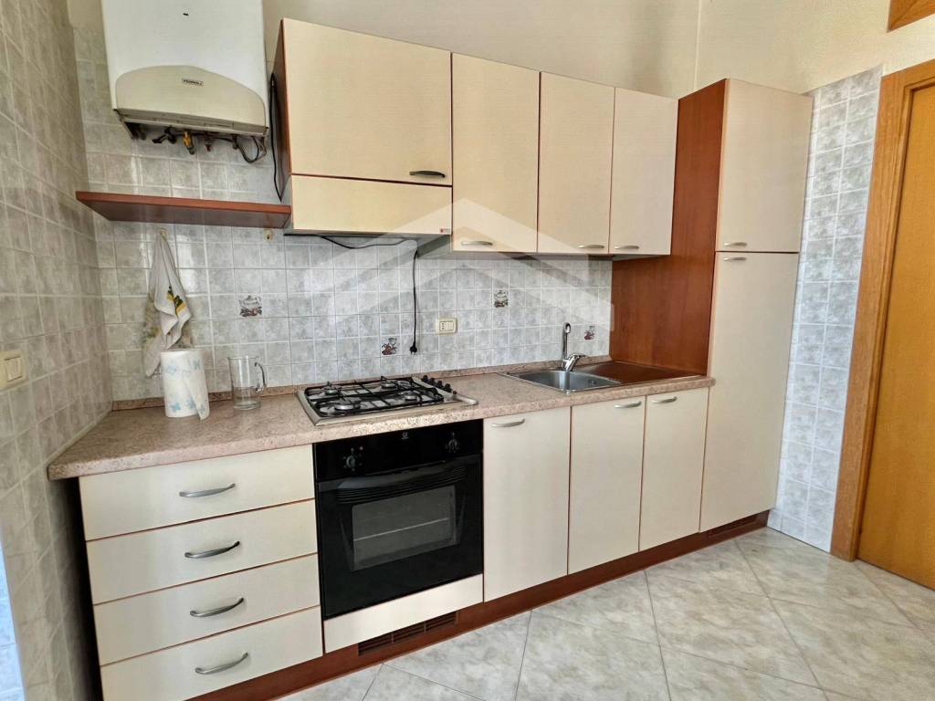 Appartamento a Campobasso in P.zzale Scarano - Foto 5