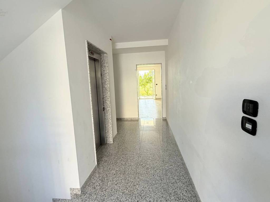 Appartamento a San benedetto del tronto in via Fratelli Cervi, 34 - Foto 3
