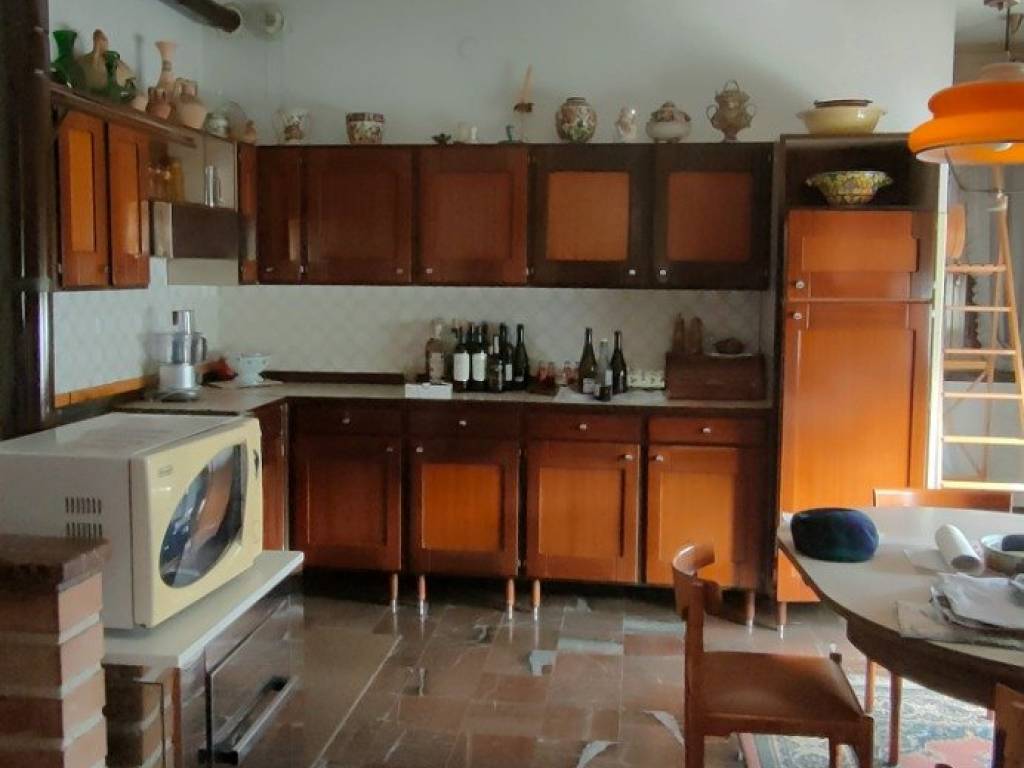 Appartamento a Tolmezzo in Via 1 Maggio - Foto 2