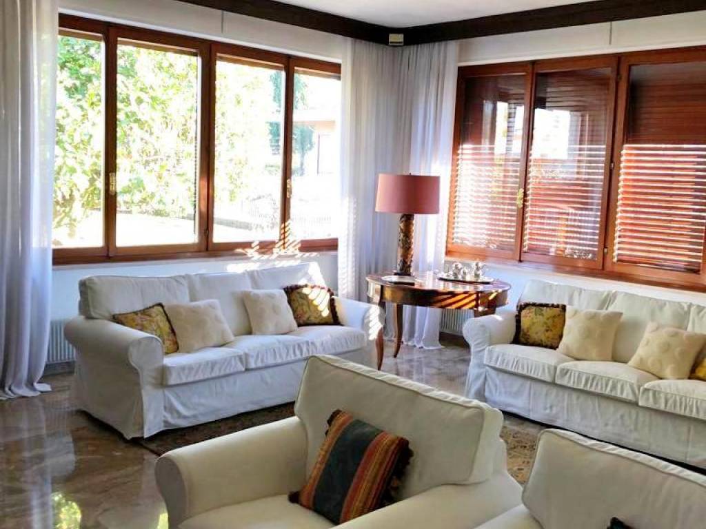 Villa a Pordenone in Via Montereale, 119 - Foto 3