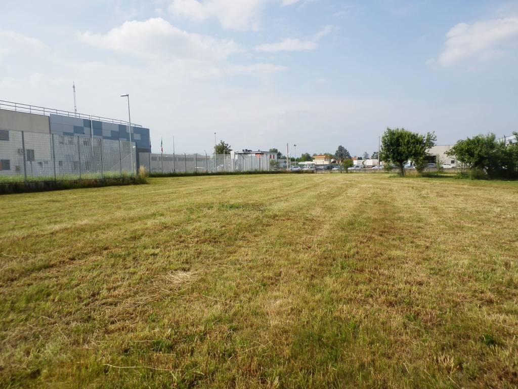 Terreno a Pordenone in Via delle Crede, 16 - Foto 2