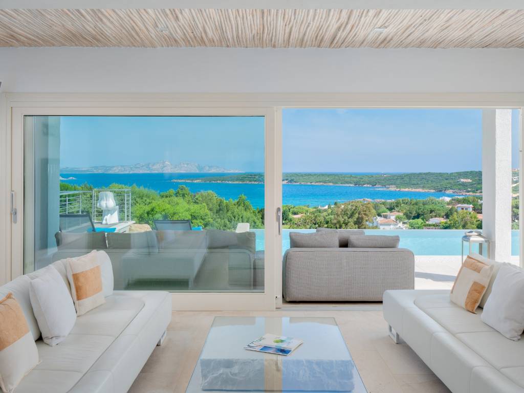 Villa a Arzachena in Via Punenti - Foto 4