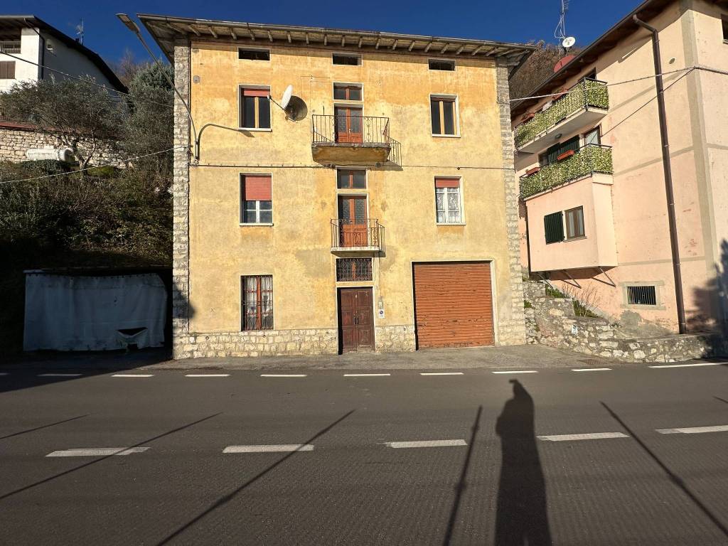 Villa a Parzanica in Strada Provinciale Sebina Occidentale - Foto 2