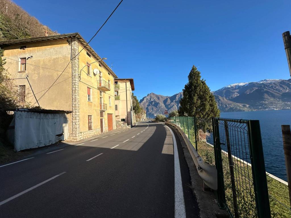 Villa a Parzanica in Strada Provinciale Sebina Occidentale - Foto 3