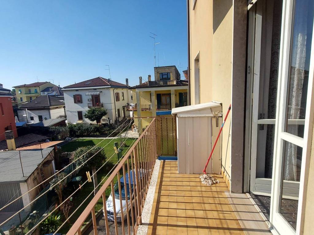 Appartamento a Verona in Via Giovanni Cotta, 1 - Foto 4