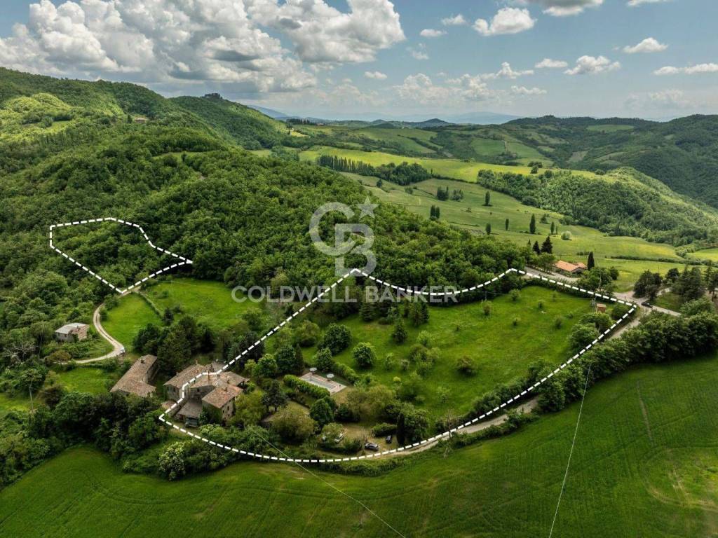 Rustico / casale a Gubbio in Frazione Montelovesco - Foto 5