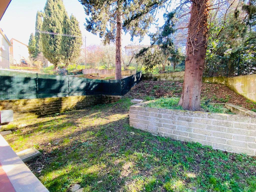 Villa a Torricella in sabina in Via E. Filippi - Foto 5