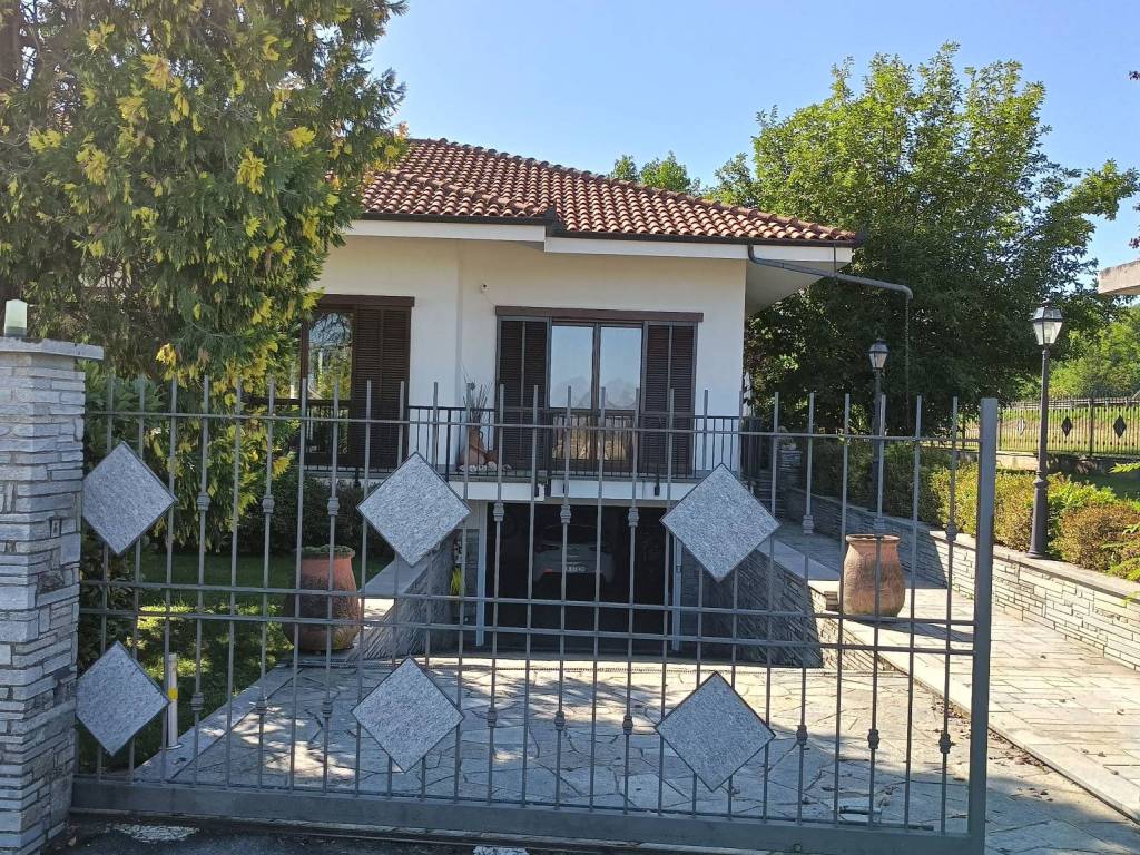 Villa a Barge in Via Bagnolo, 76 - Foto 3