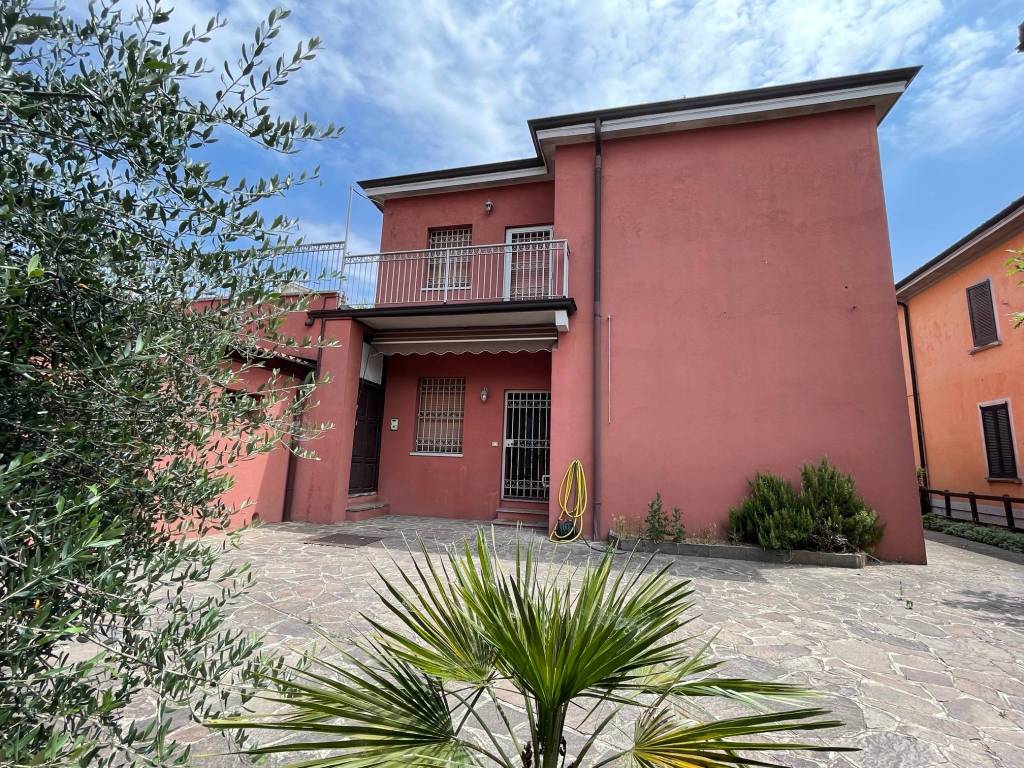 Villa a Boffalora d'adda in Via Umberto I, 21 - Foto 5