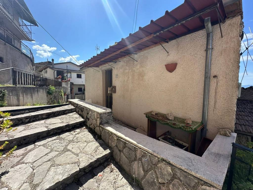 Casa indipendente a Rivodutri in Via di Mezzo - Foto 3