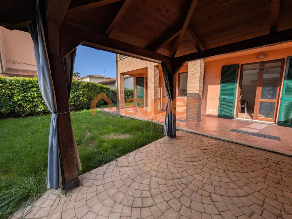 Appartamento a Deruta in Via della Speranza - Foto 5