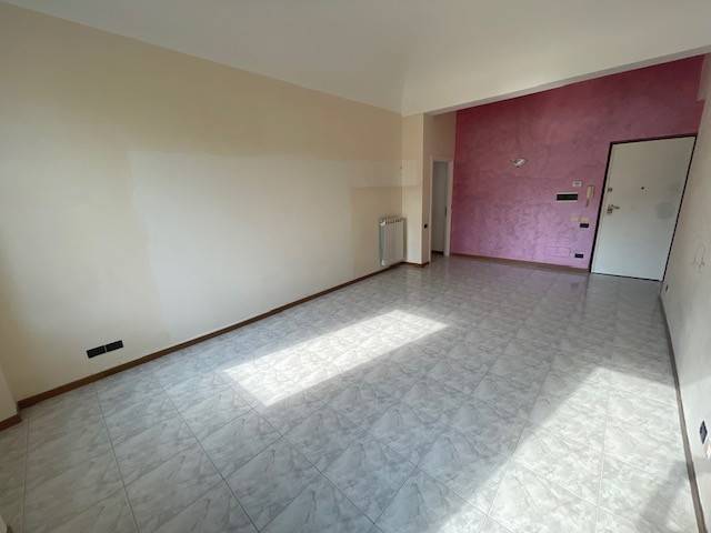 Appartamento a Alessandria in Via Volturno, 3 - Foto 2