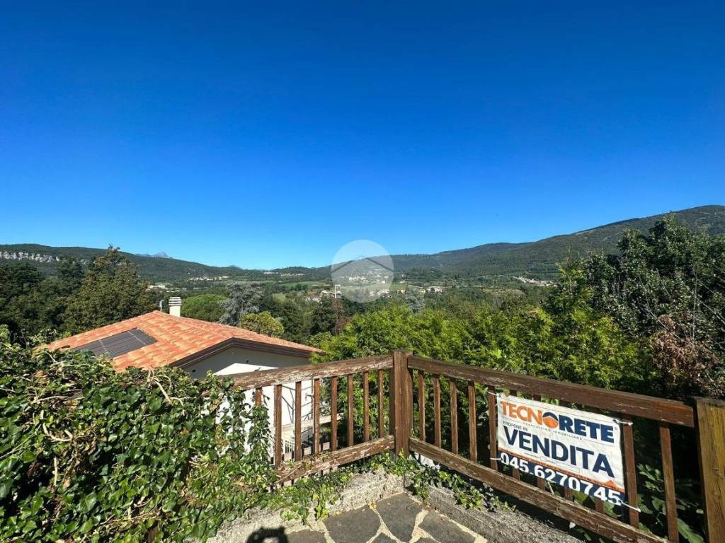 Terreno a Costermano sul garda in Via Castagnari, 11 - Foto 2