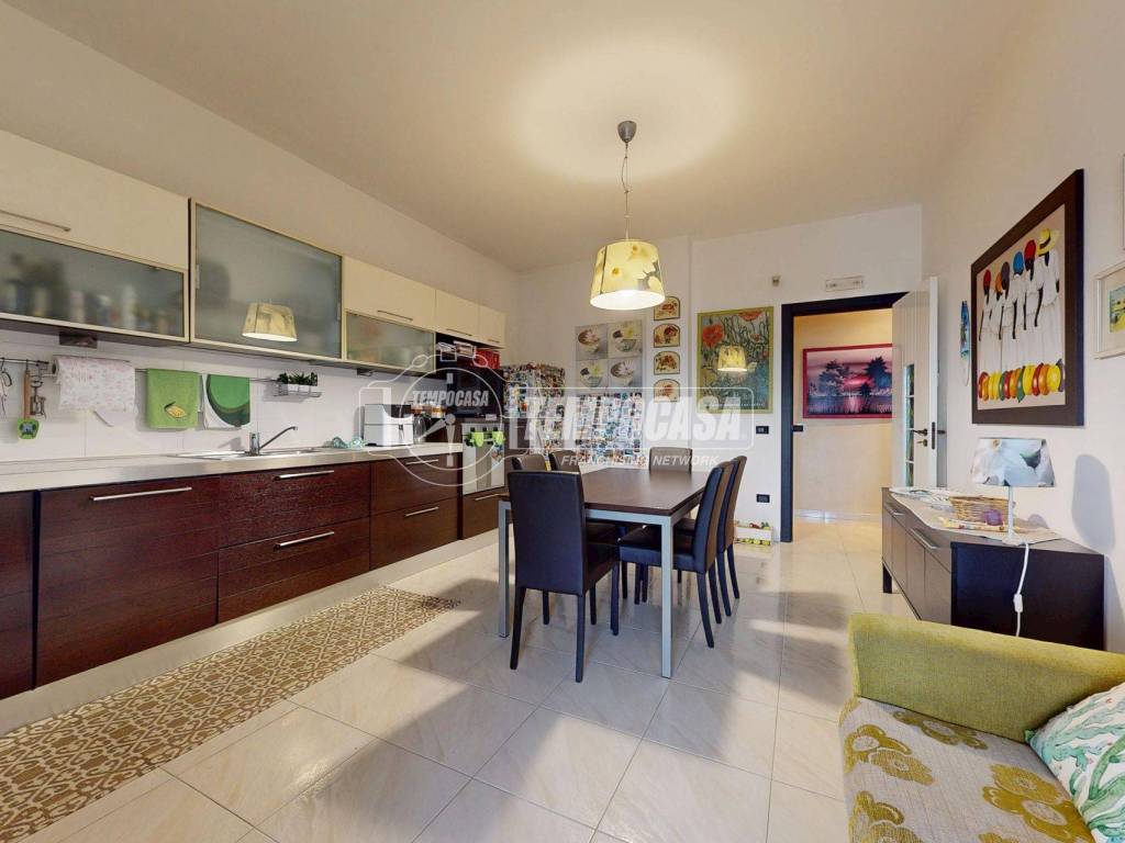 Appartamento a Conversano in Via Vito Manchisi - Foto 3