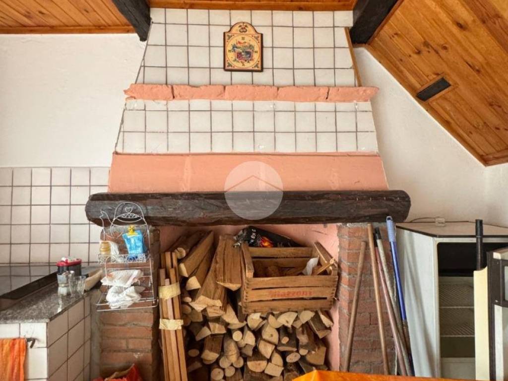 Casa indipendente a Bagnolo piemonte in Via Garigo, 28 - Foto 2
