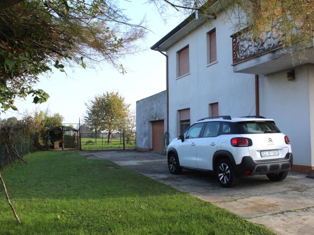 Villa a Stienta - Foto 2