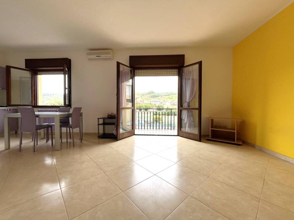 Appartamento a Catanzaro in Viale Crotone - Foto 4